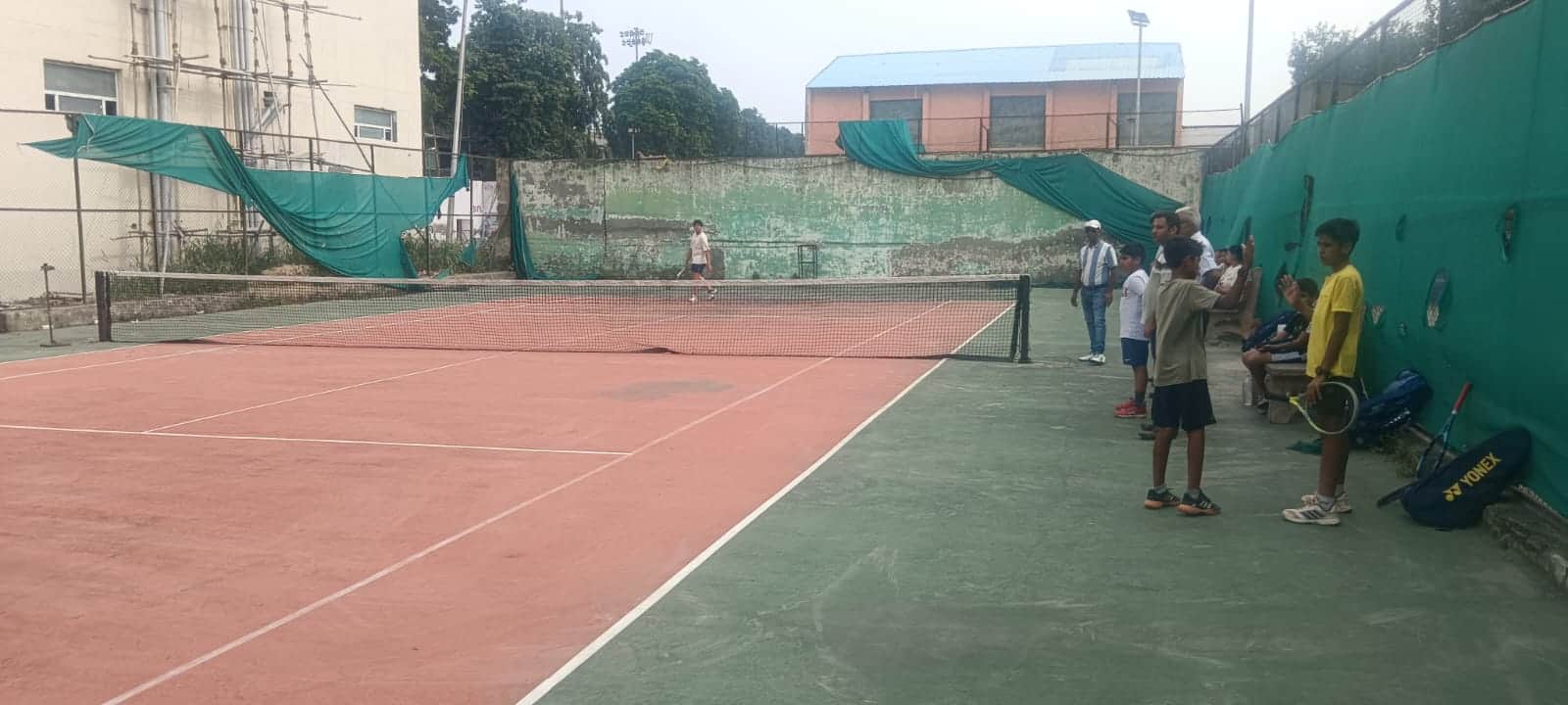  कर्ण स्टेडियम की लॉन टेनिस खेल नर्सरी संवाद