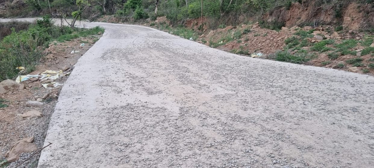 Road uprooted in Nalagarh's Ward 9, people troubled
