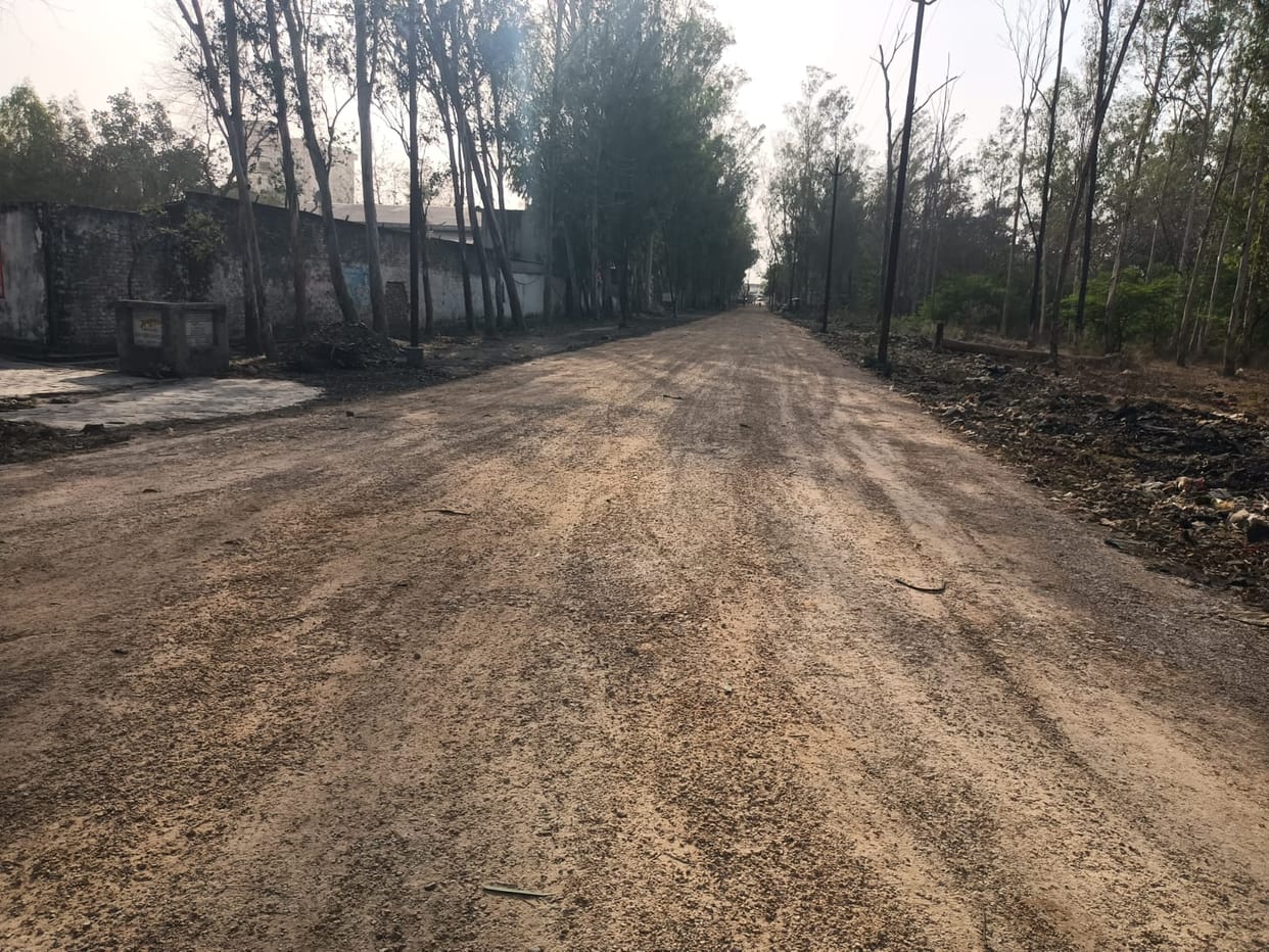 The picture of the industrial area is changing, cleanliness will improve along with shiny roads.