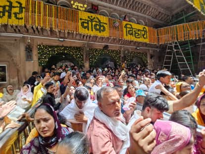 Devotees Flock for Darshan of Shri Banke Bihari