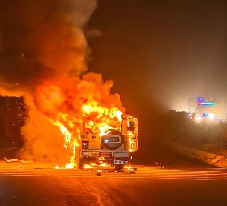 Bolero catches fire after colliding with DCM, four people injured