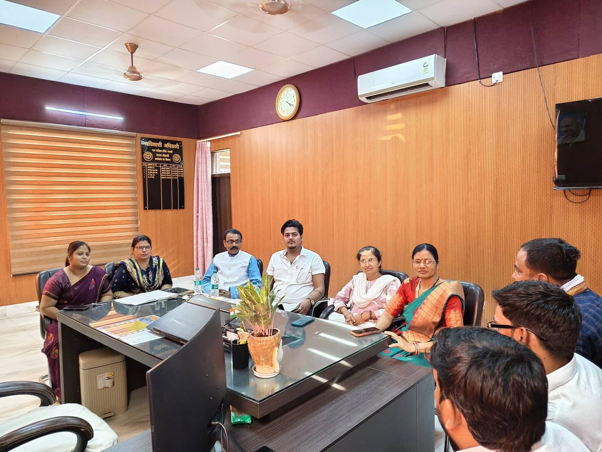 Executive Officer absent in the meeting, traders returned with their problems