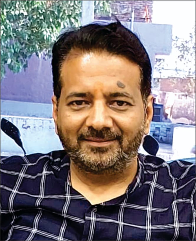 Being an analyst means analysing elections transparently: Agarwal