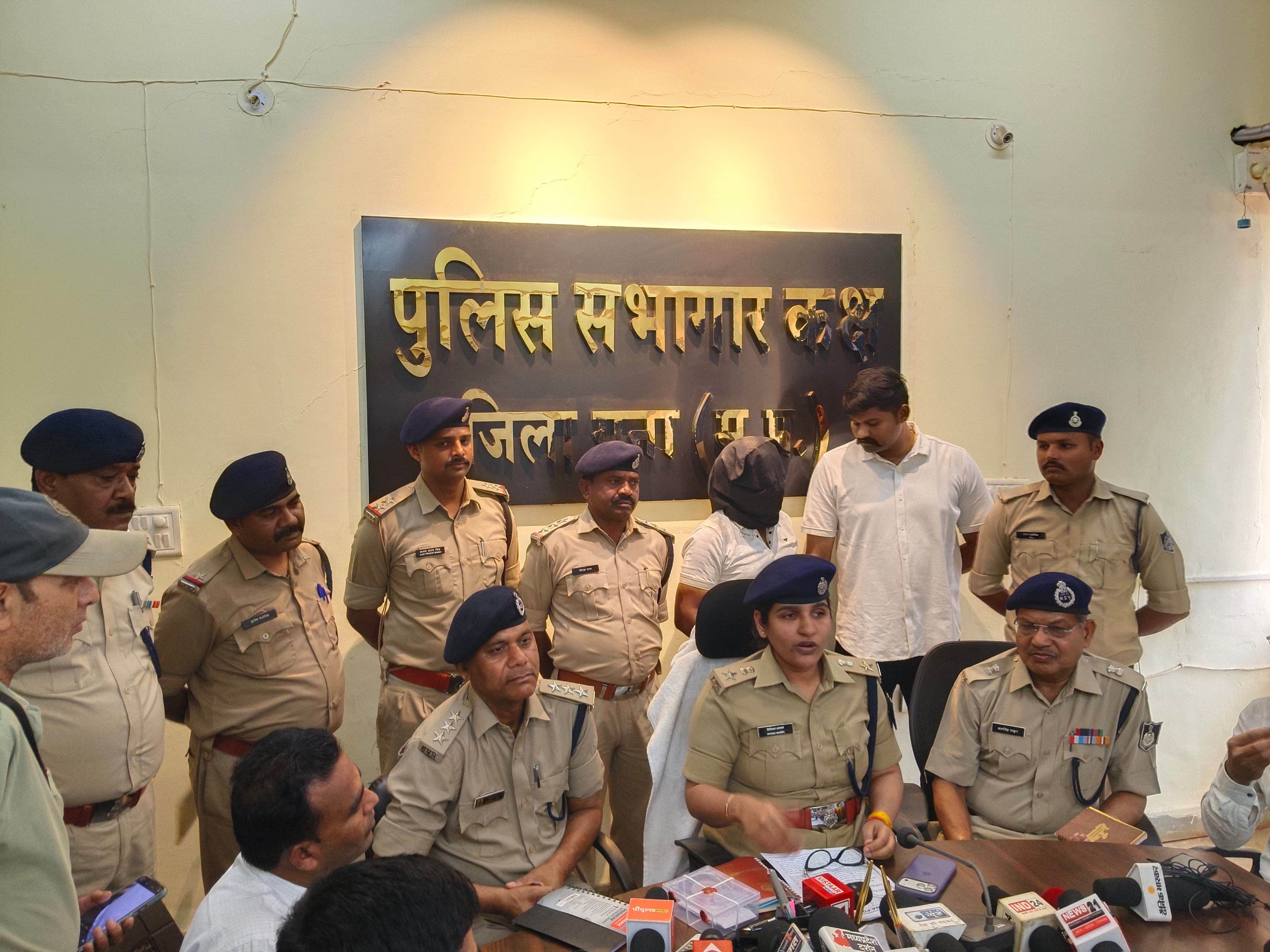 अंधविश्वास कर ठगी करने वाला चढ़ा पुलिस के हत्थे