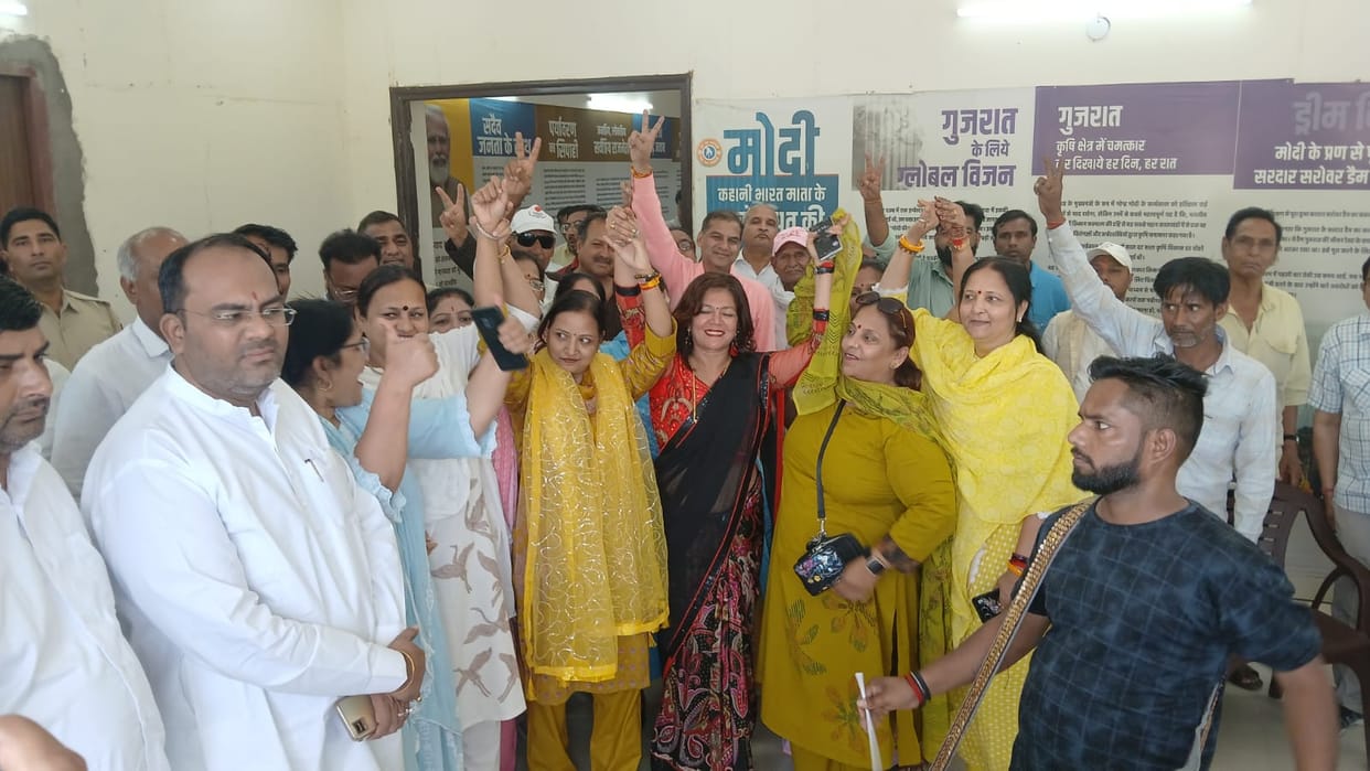 Signs of internal strife in BJP, discussions intensify over MLA's refusal to name him