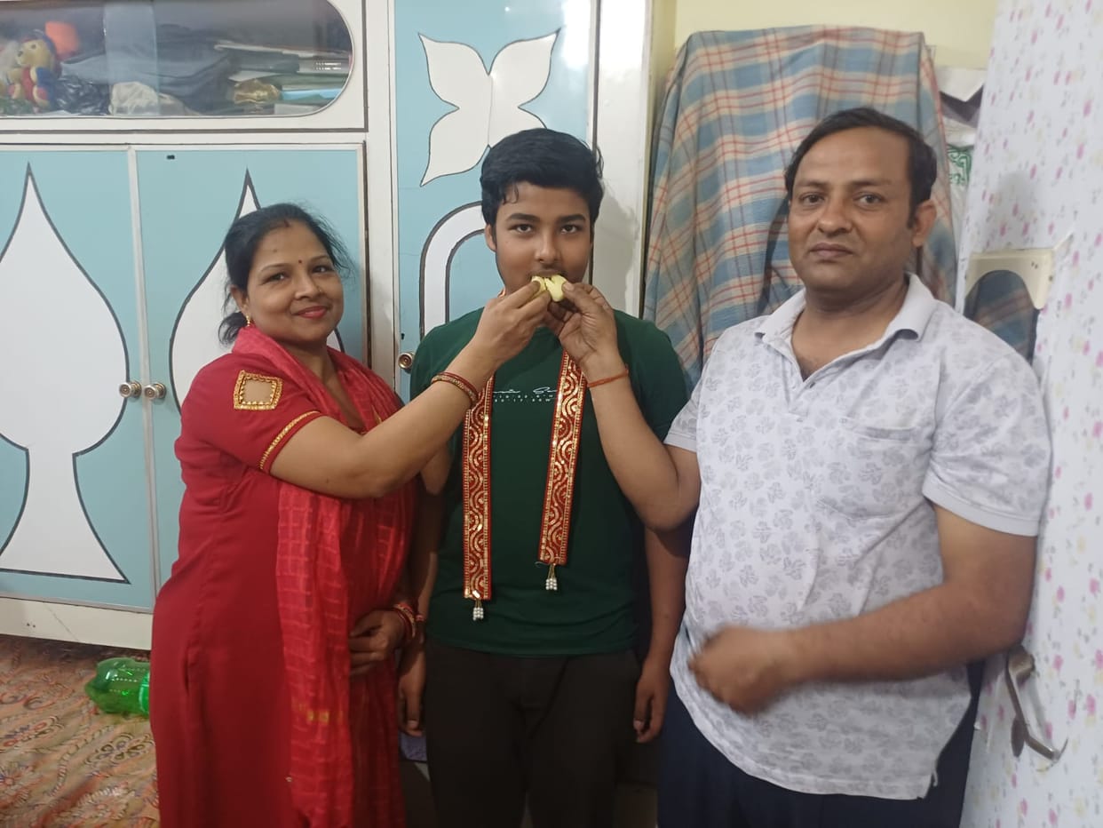 Samarth Gupta, the district topper in high school, aspires to become a doctor.