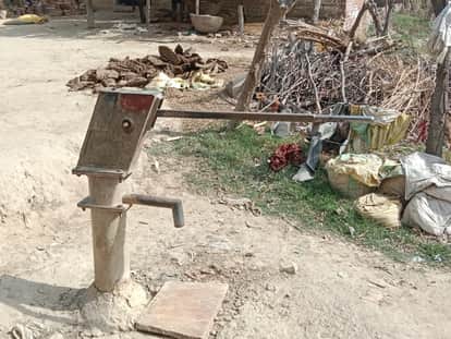 Chail and Muratganj development blocks again came under the dark zone due to intense heat.