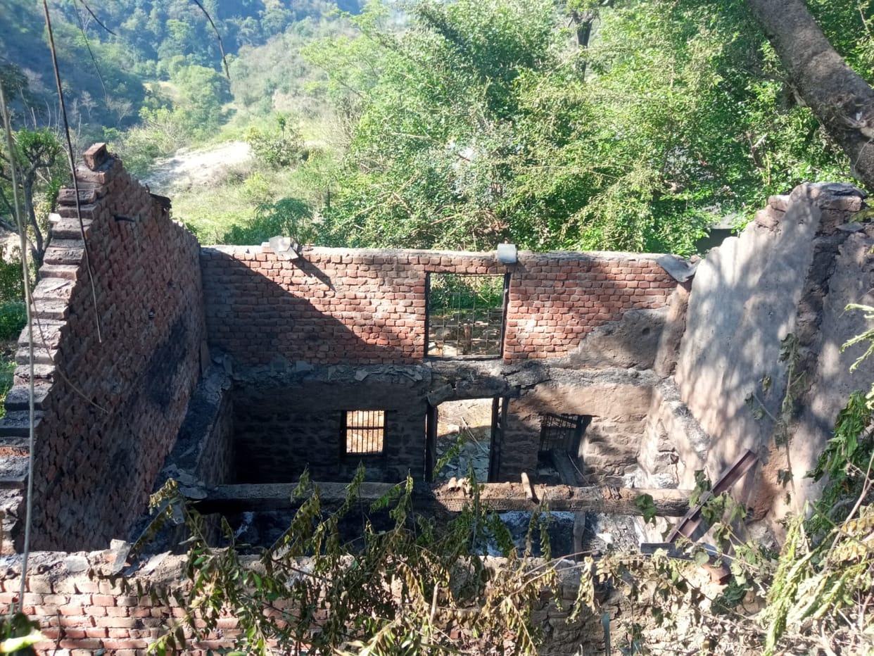 Fire breaks out in cowshed in Jurundi, two rooms burnt