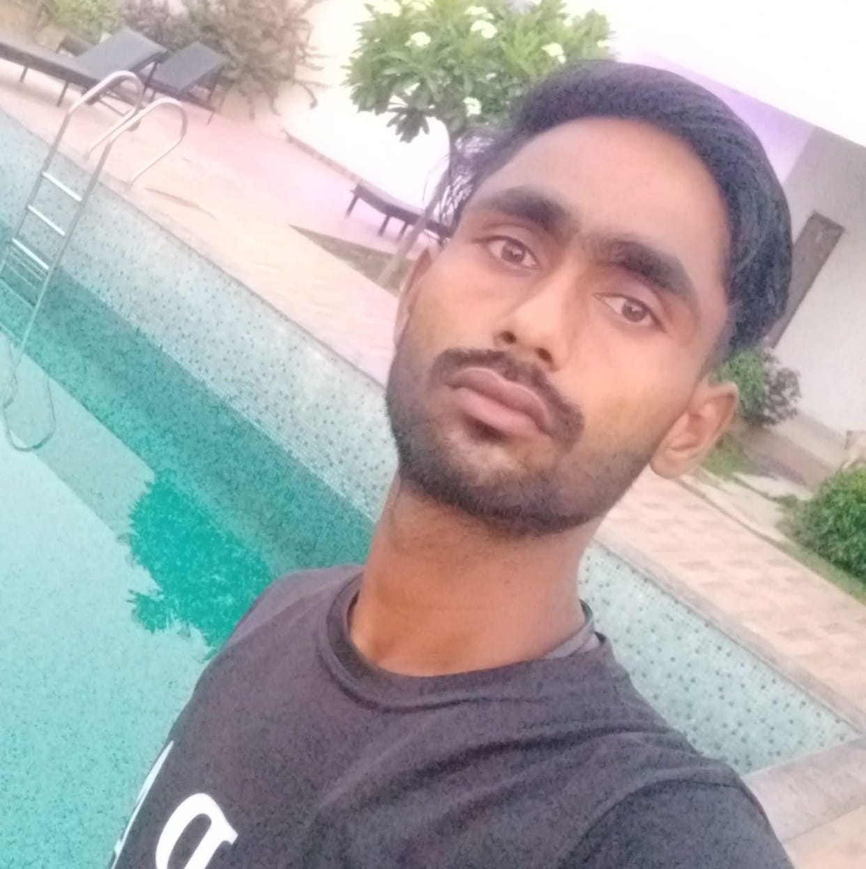 Body of a young man found hanging in Fakirabad village.