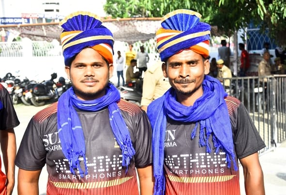 Fall of wickets in the powerplay, fans rejoiced