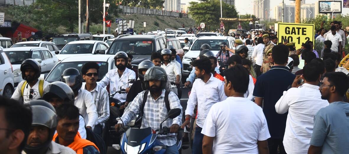 Lucknow: IPL match at Ekana on Sunday, traffic will be diverted after noon; no entry will be allowed on these