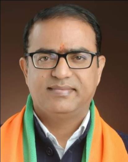 Ajay Pathak from Varanasi again appointed Maharashtra BJP spokesperson
