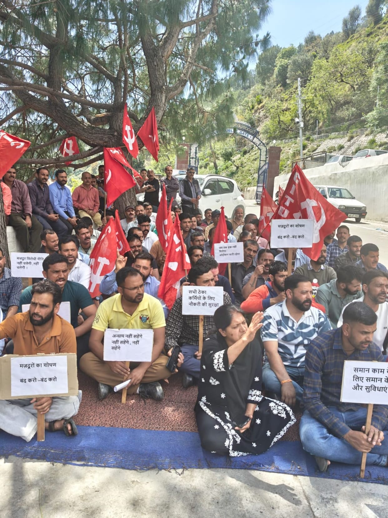 Workers continued their sit-in protest for the fourth consecutive day.