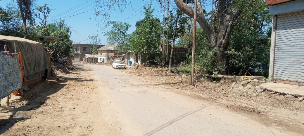 The road will be expanded from Dali Bridge to Tatahar at a cost of Rs 80 lakh.