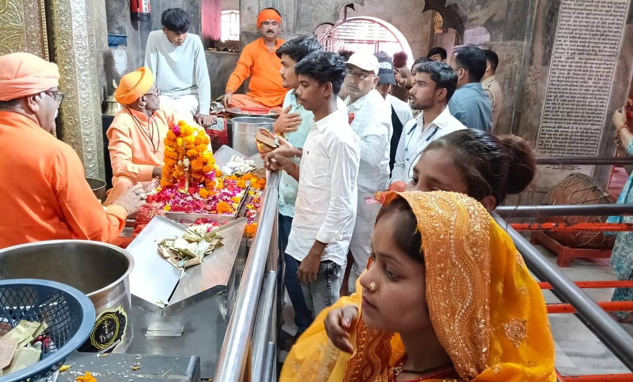 A wave of faith surged in Devipatan on Ganga Saptami