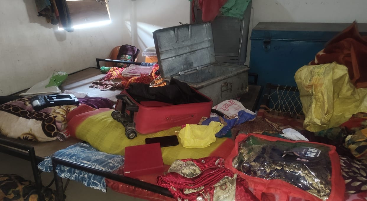 Burglary in Agra: Thieves Break into Professor’s Home
