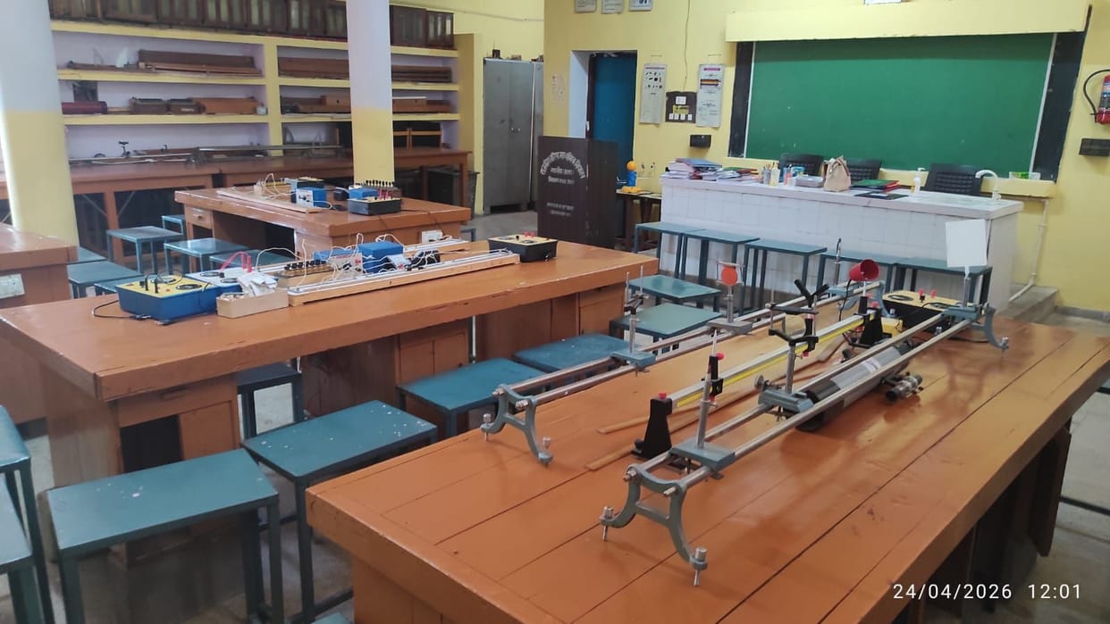 Science labs in schools will be inspected, giving students the opportunity to gain better practical learning experiences.