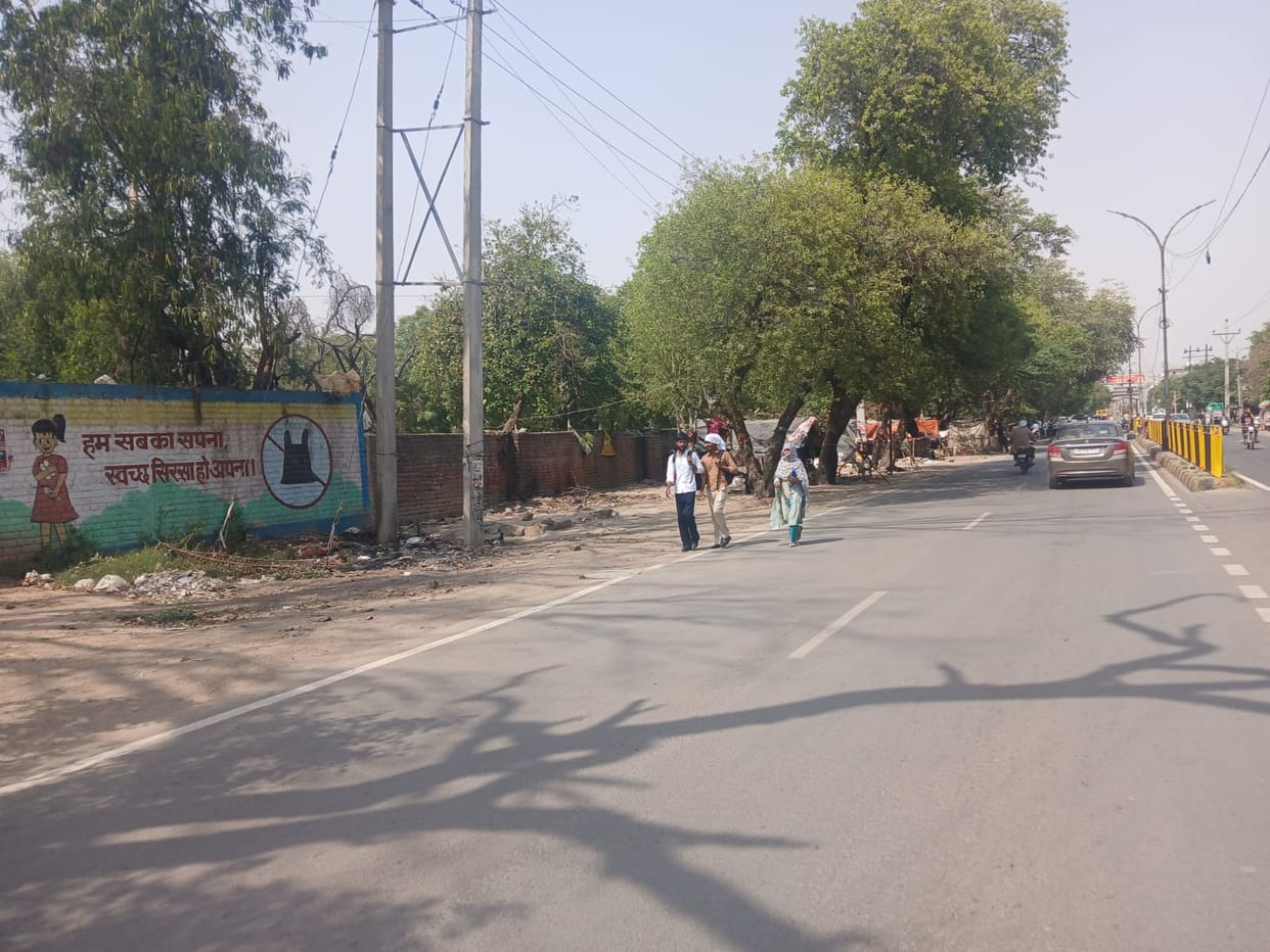 hot weather in district