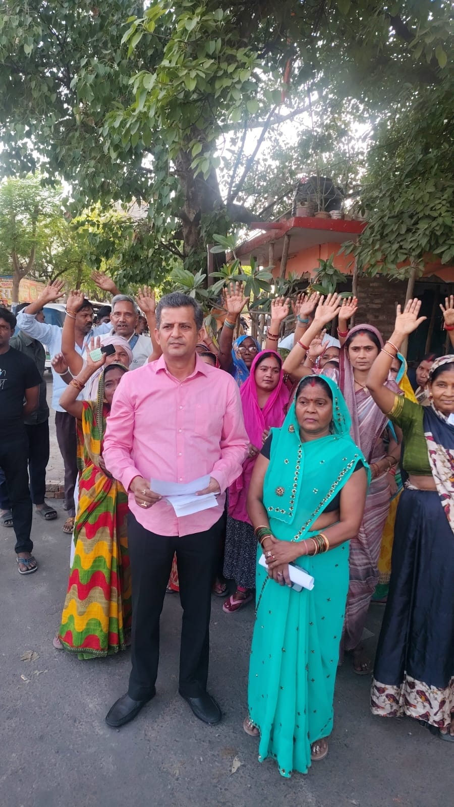 Housewives protest rising prepaid smart meter bills