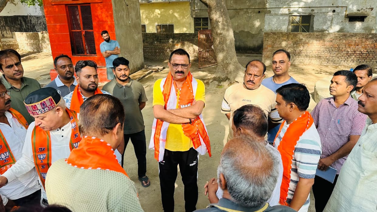 Kashi's temples, parks, roads should be cleaned and streetlights should be repaired: Mayor