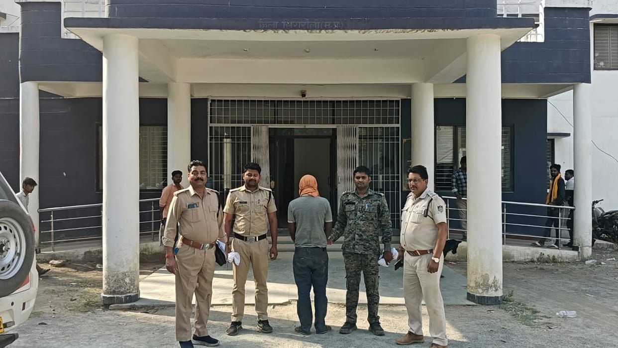 Angered by cutting electricity connection, a young man committed murder, accused arrested within 24 hours*