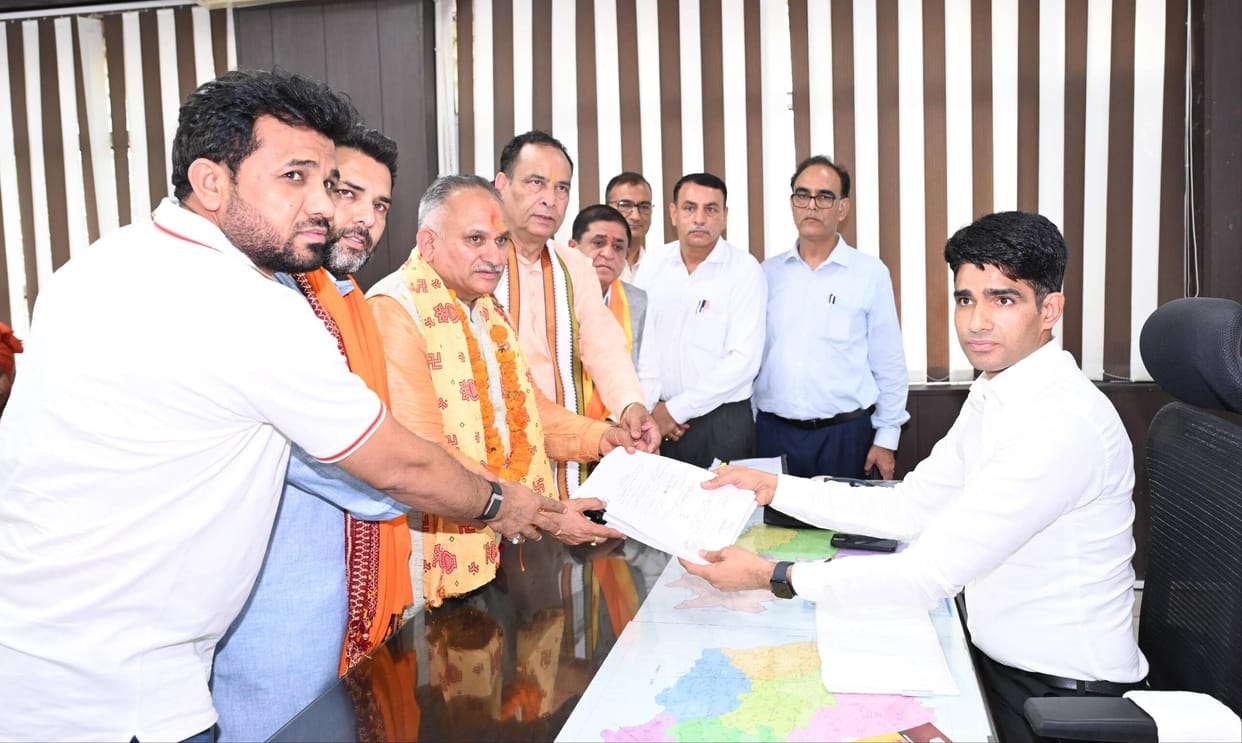 Three people, including Rajiv Jain, filed nominations for the post of mayor.