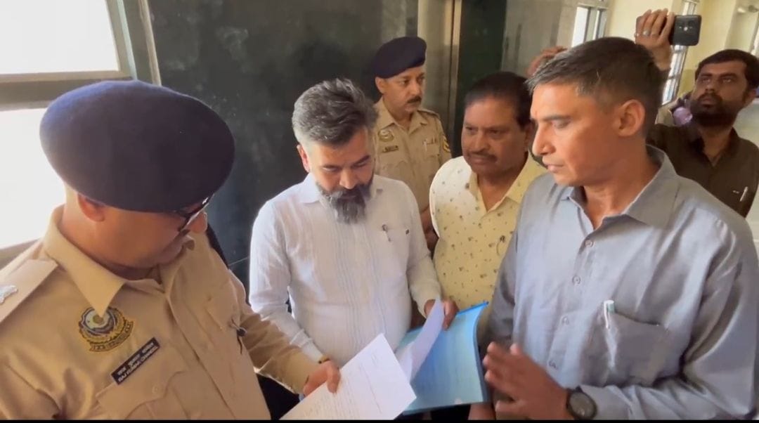 The case of molestation of a girl child in Solan has gained momentum.