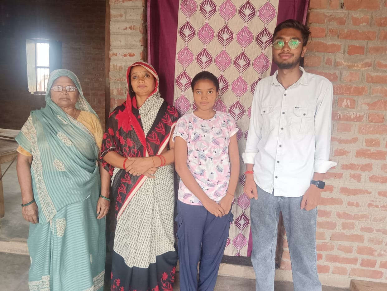 Security guard's daughter scores 83.6% in Class 12