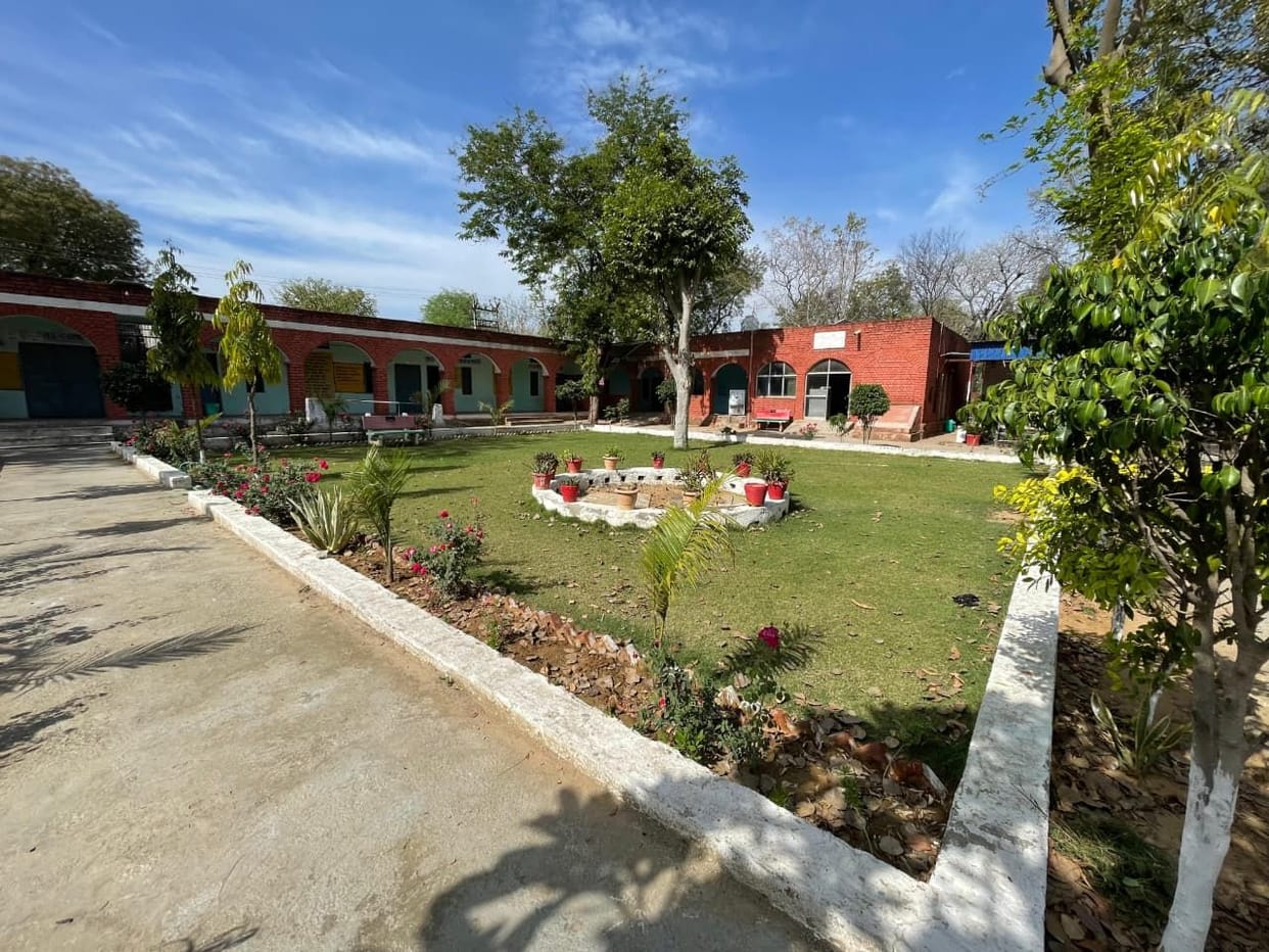 Schools Undergo a Transformation: Sihma Ranks Number 1 in Beautification Scheme