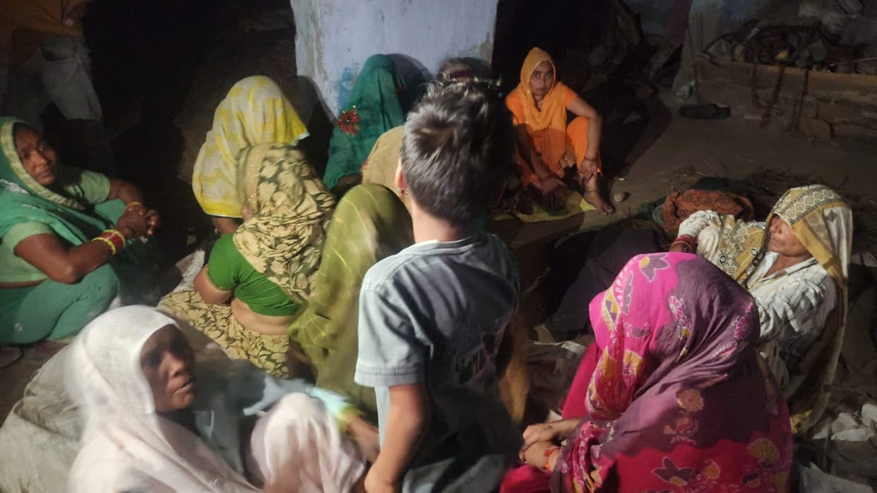 Burjhiyas caught fire in Bhadiyar, farmer died a painful death