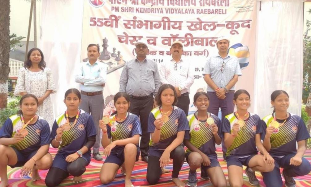 Kanpur Cantt and Raebareli champions in volleyball