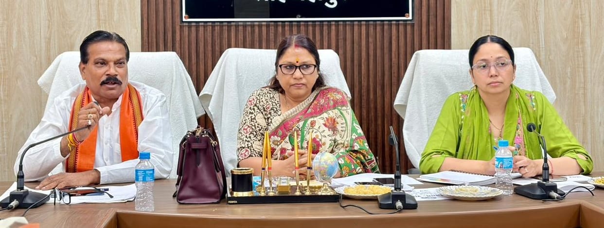 Notices to be Issued Against Firms Causing Delays in Work: Municipal Commissioner