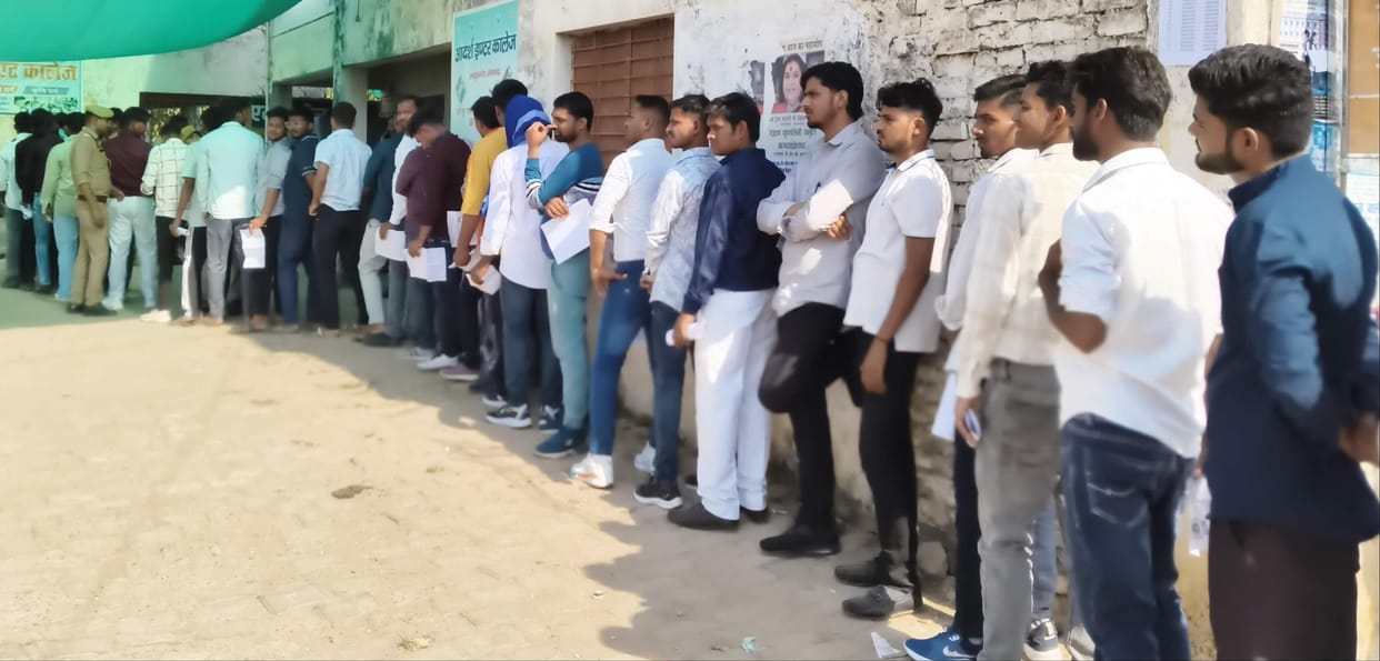 On the first day, 73 percent of the candidates appeared for the examination to become Home Guards.