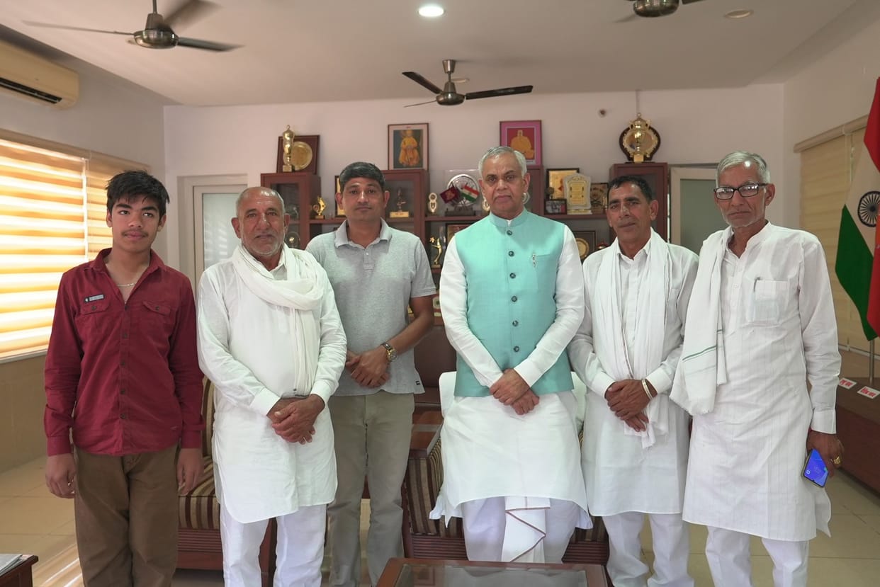Acharya Devvrat gave advice on natural farming