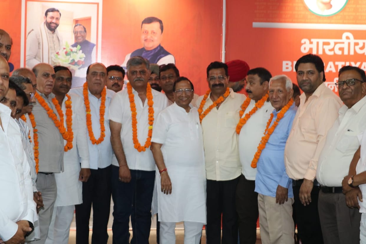Likha became the head, Vadhwa got the responsibility of chairman