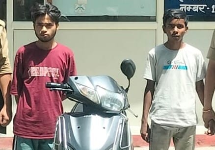 Banda and Kotwali Police Apprehend Four Individuals with Stolen Vehicles