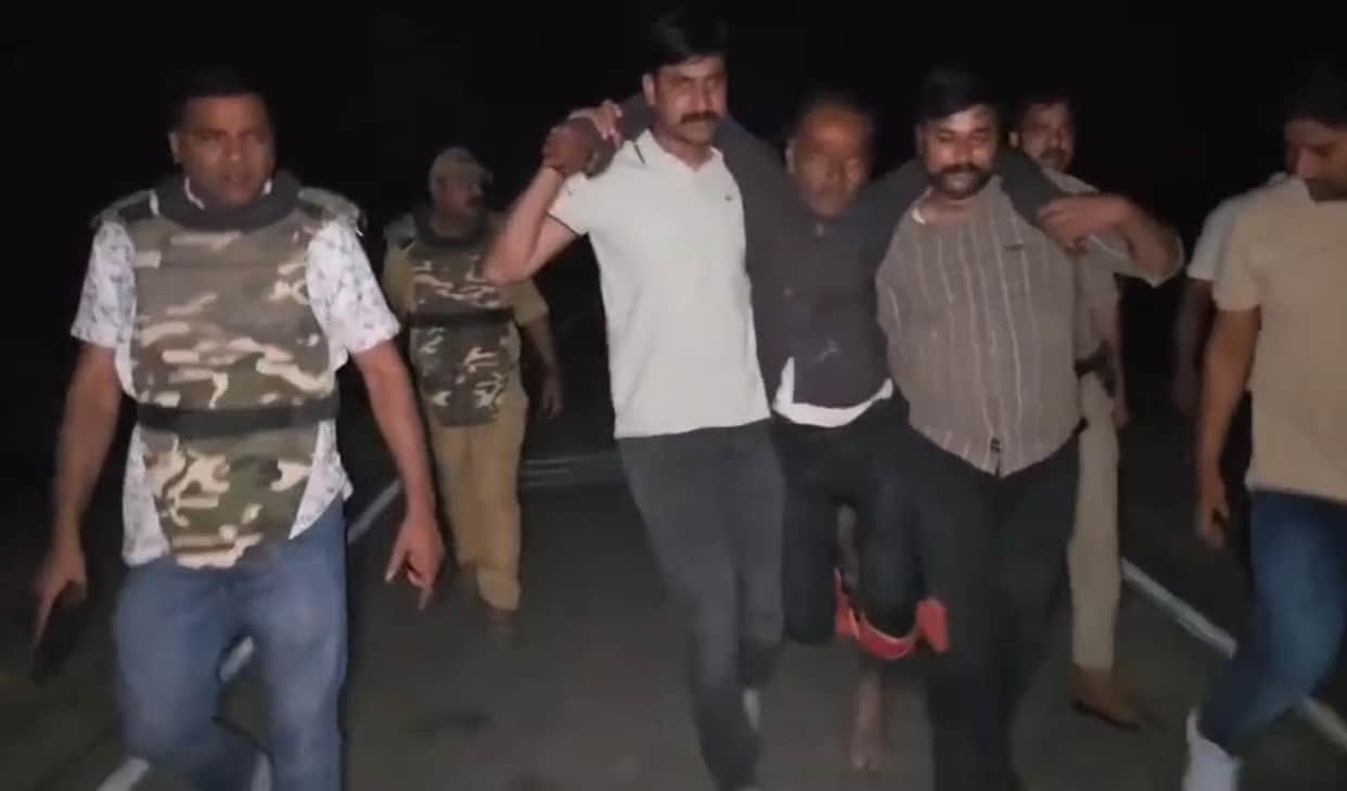 A conspiracy was hatched over a dispute of Rs 60 lakh, after giving alcohol to a tainted friend, he was shot in the chest.