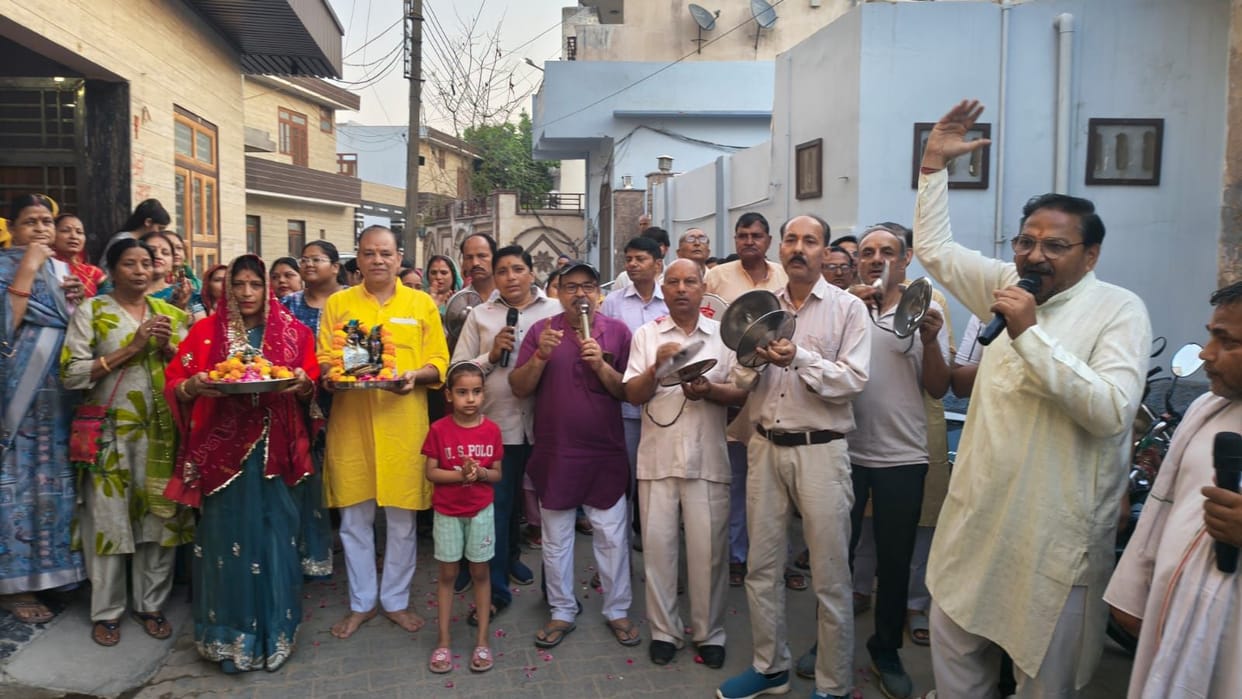 Chants of "Radhe Rani" reverberated during the morning procession.