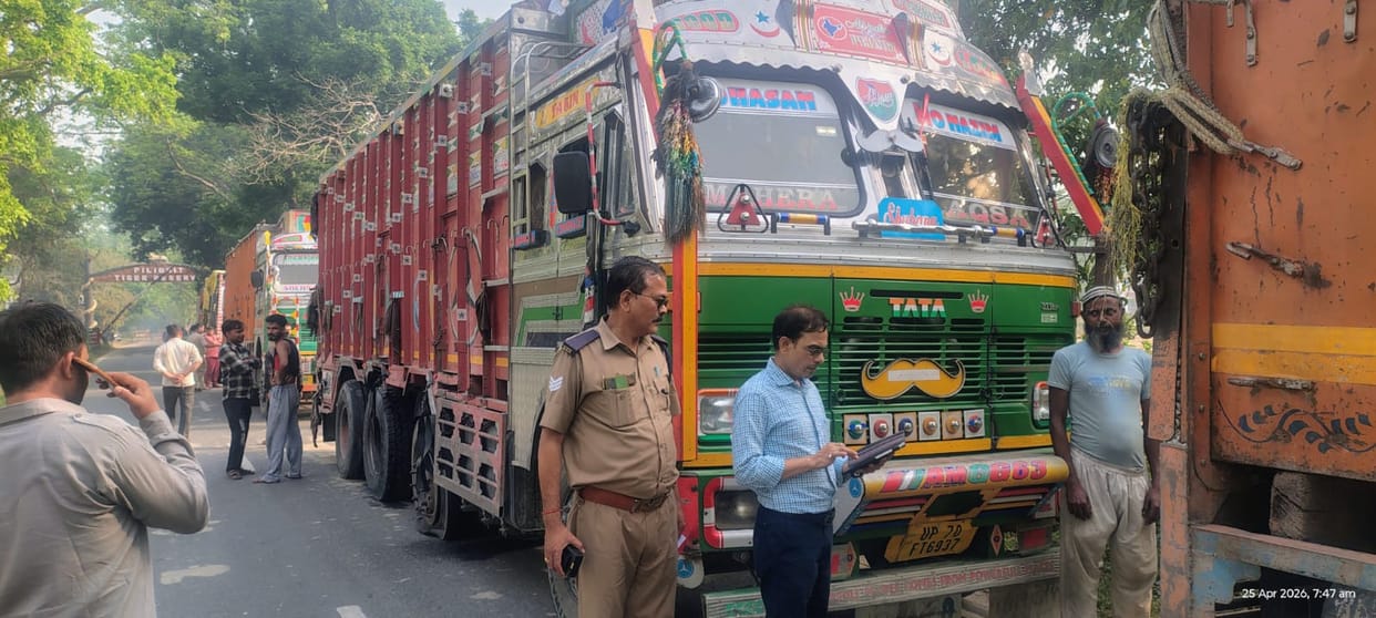 Mining material being transported through forest routes was seized, a fine of Rs 3.25 lakh was imposed.