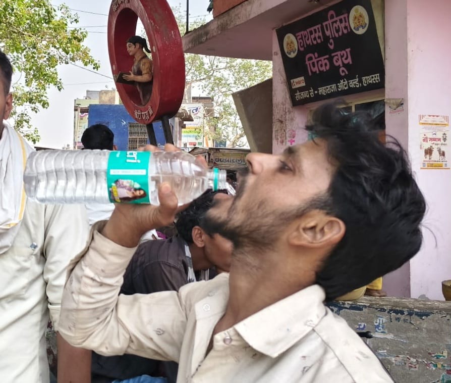 Scorching heat and heatwave: Hospitals full, no water supplyScorching heat and heatwave: Hospitals full, no water supply