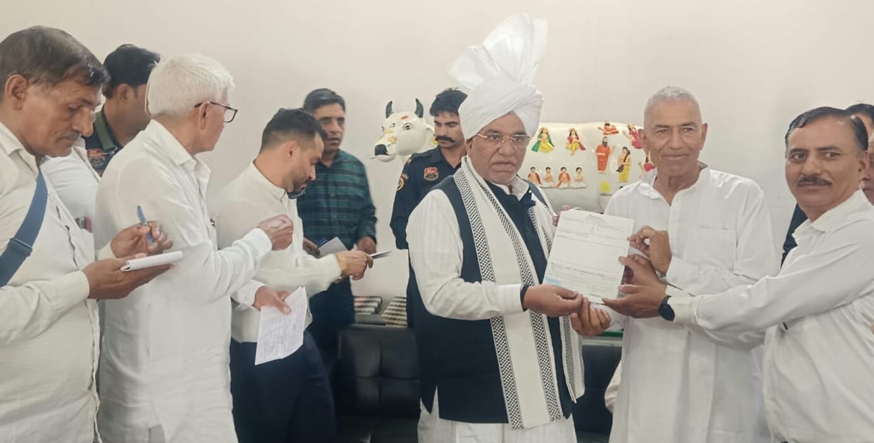 The minister gave cheques worth Rs 1.46 crore to nine cow shelters in Israna constituency for fodder.