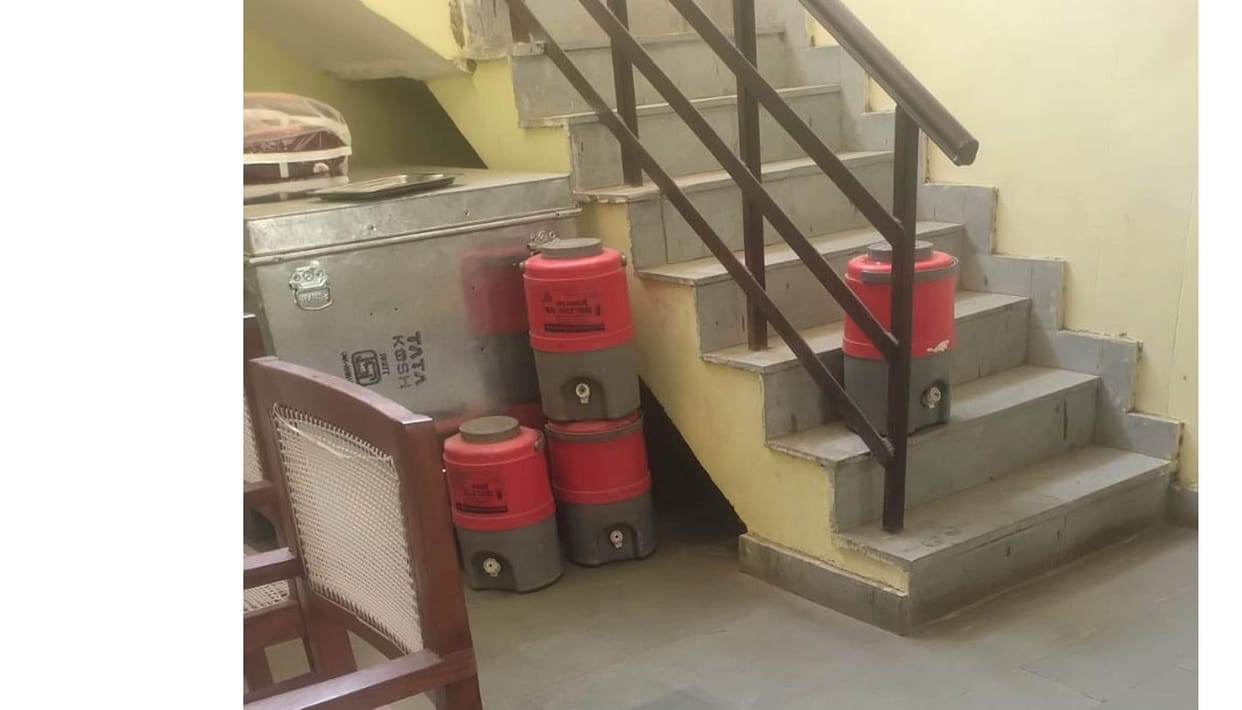 Electricity and Water Crisis at Hasanpur Arohi Model School Hostel; Parents Distressed