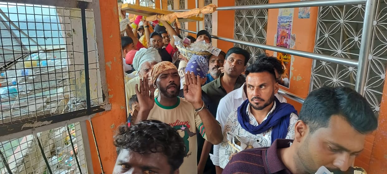 22 thousand devotees visited Paunahari in Deotsidh.