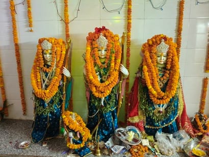 Bhajan Evening Held on the Anniversary of the Prana Pratishtha; Devotees Swayed in Ecstasy