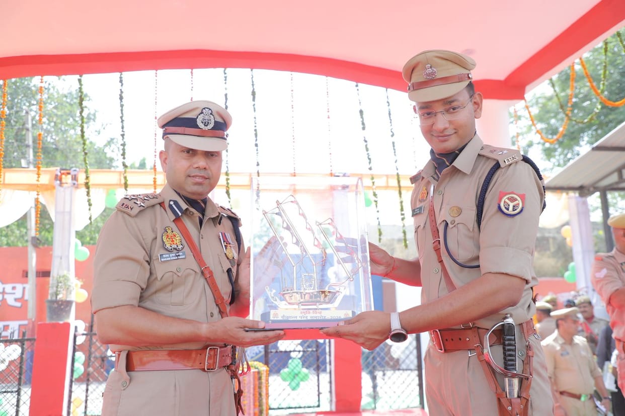 District Receives 247 Constables