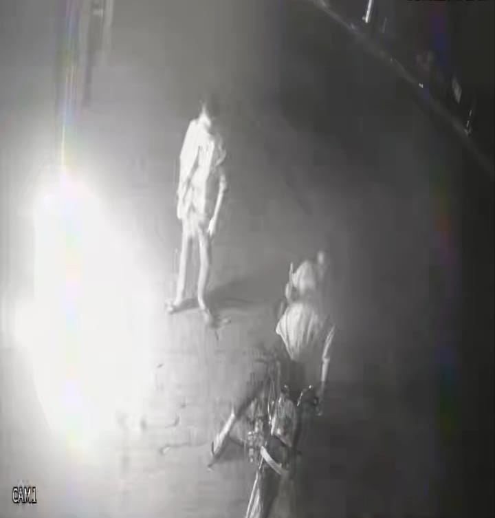 Fire Breaks Out at Liquor Shop; Two Suspects Caught on CCTV
