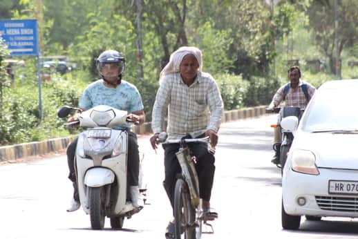 Heat wave alert... mercury reaches 43.5 degrees