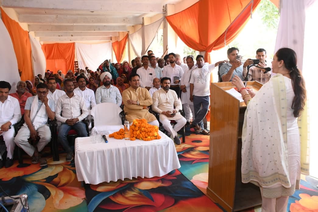 Mann Ki Baat inspires service and nation building: Suman Saini