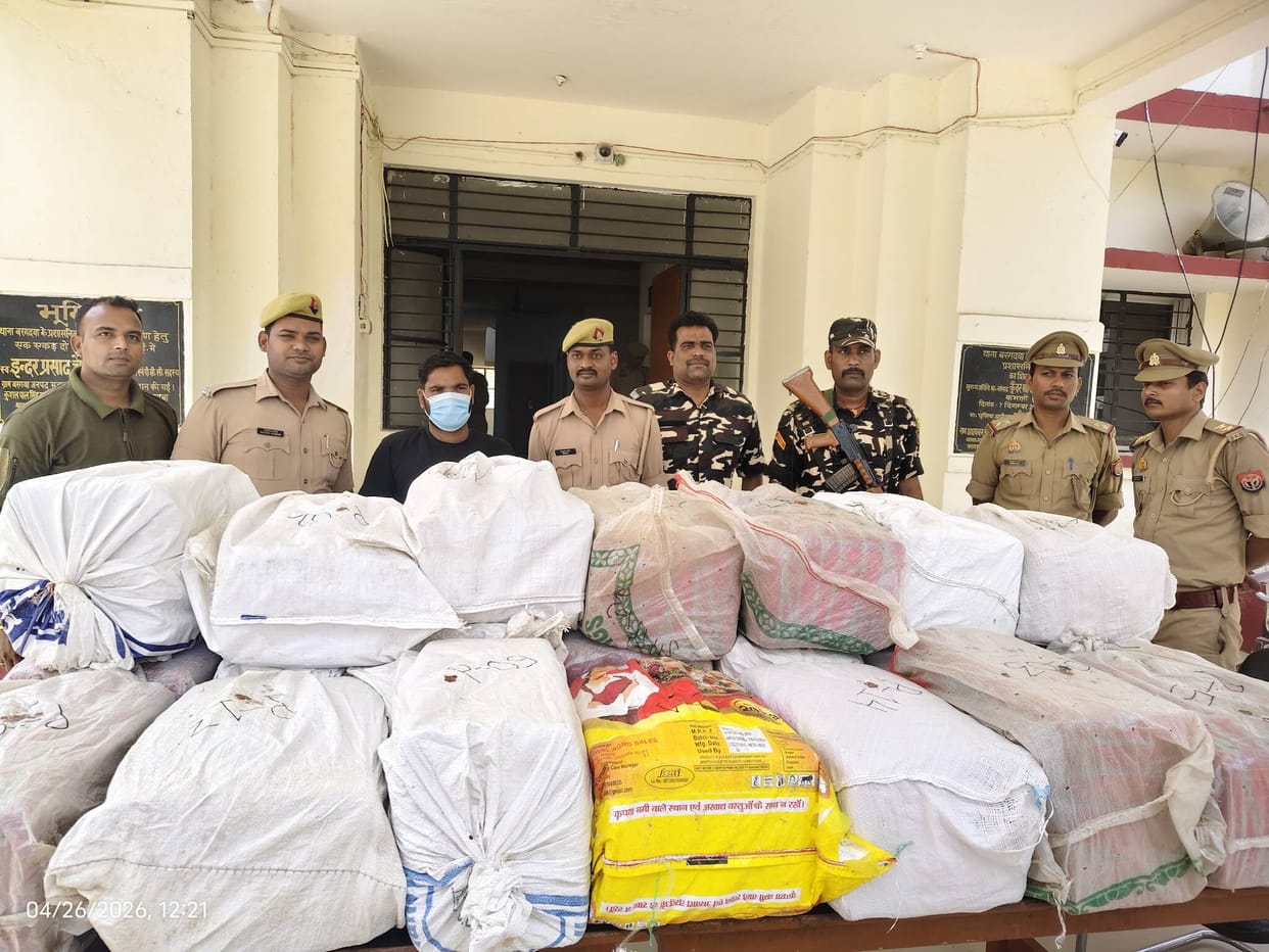 Three and a quarter quintals of ganja brought in a truck from Nepal recovered
