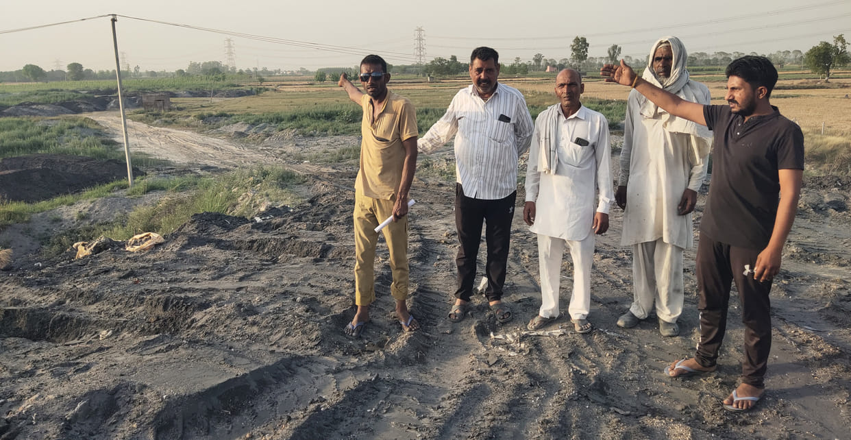 Troubled by the black ash from the factories, the villagers complained to the SDM, MLA and the police.